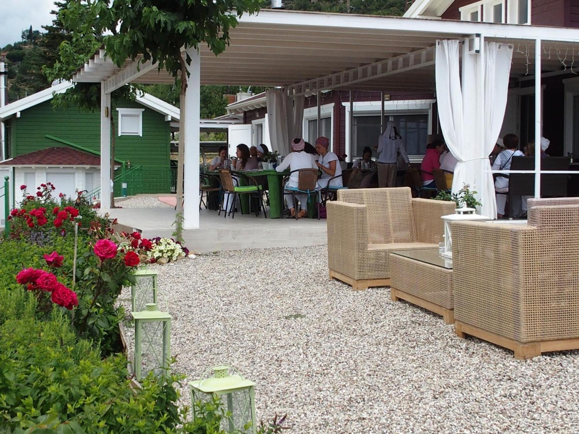 Ktima Noosfera Wellness & Retreat Center Hotel Karya Екстериор снимка