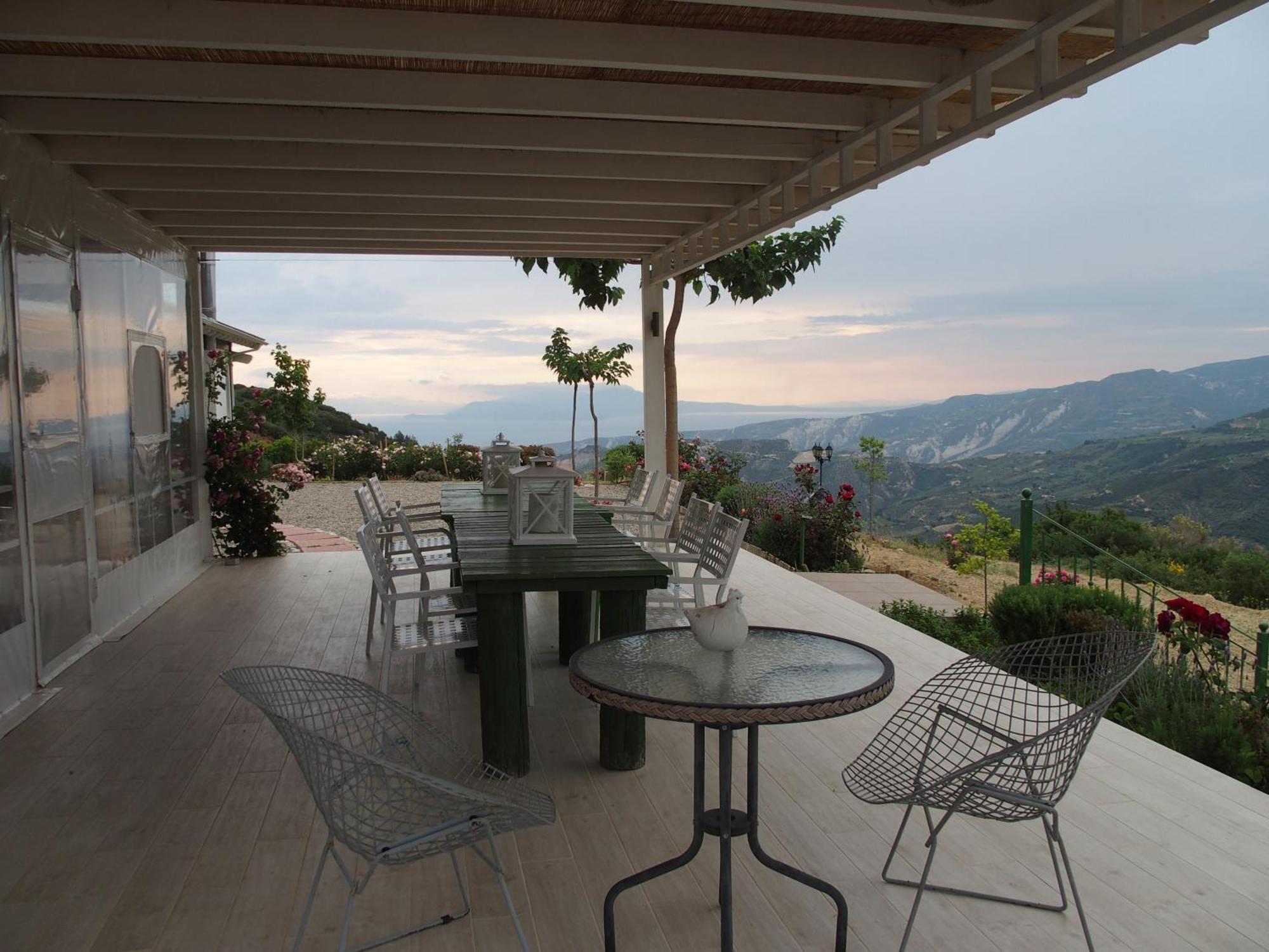 Ktima Noosfera Wellness & Retreat Center Hotel Karya Екстериор снимка