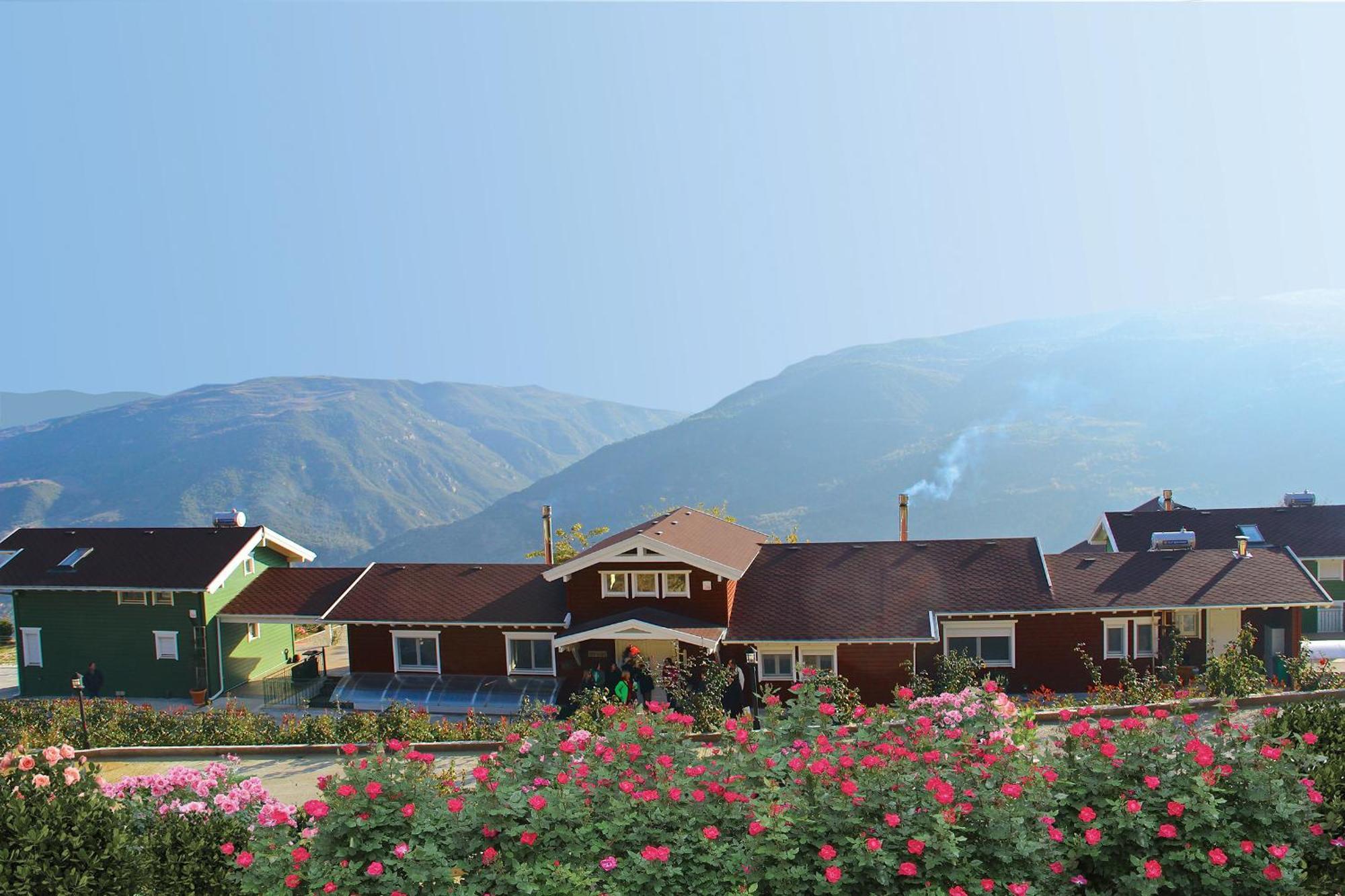 Ktima Noosfera Wellness & Retreat Center Hotel Karya Екстериор снимка